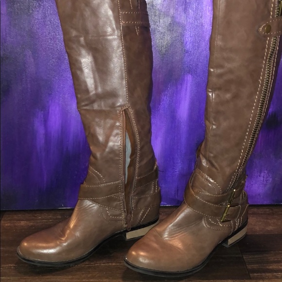 Brown Riding Boots - Picture 3 of 5